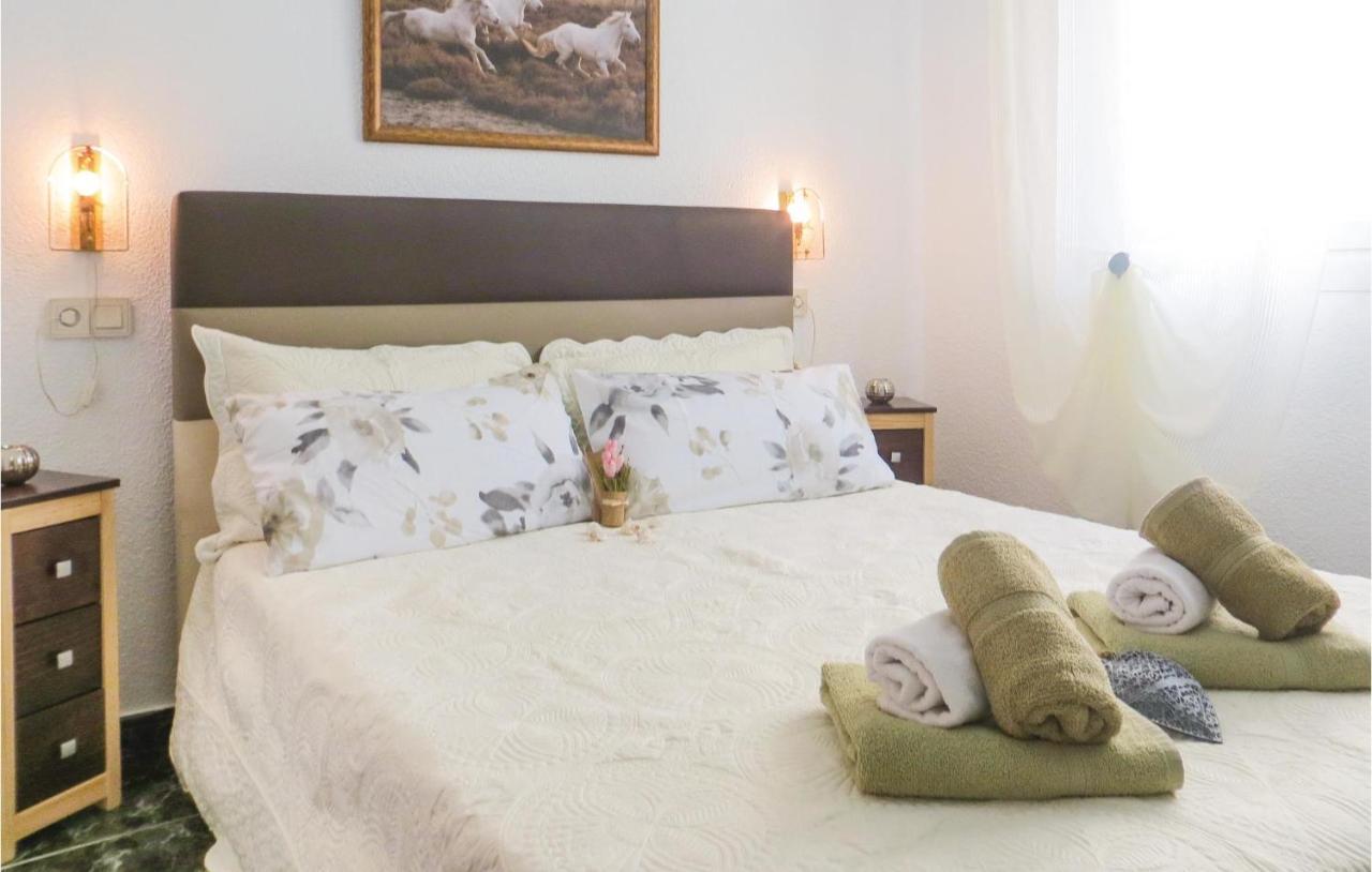 2 Bedroom Stunning Apartment In Torrevieja Exteriér fotografie